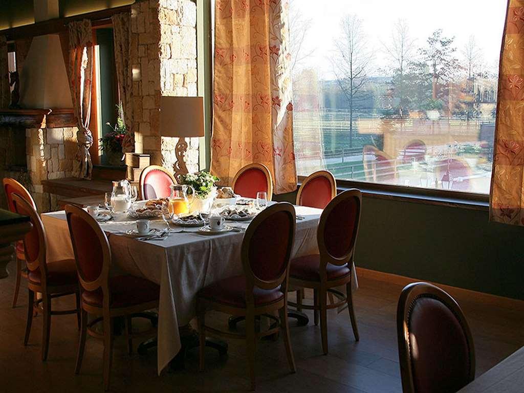 Agriturismo Il Boschetto オルナーゴ レストラン 写真