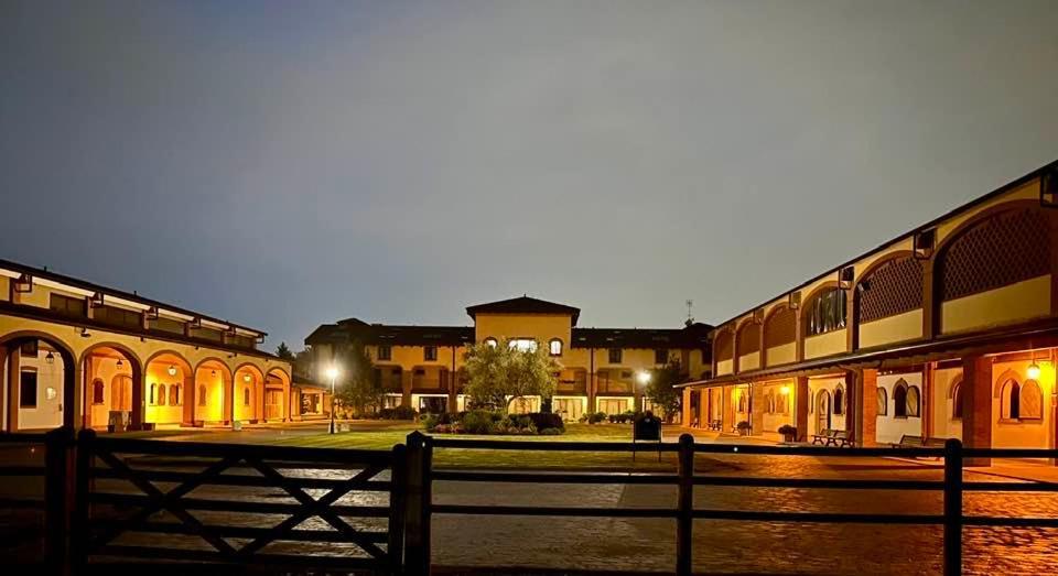 Agriturismo Il Boschetto オルナーゴ エクステリア 写真
