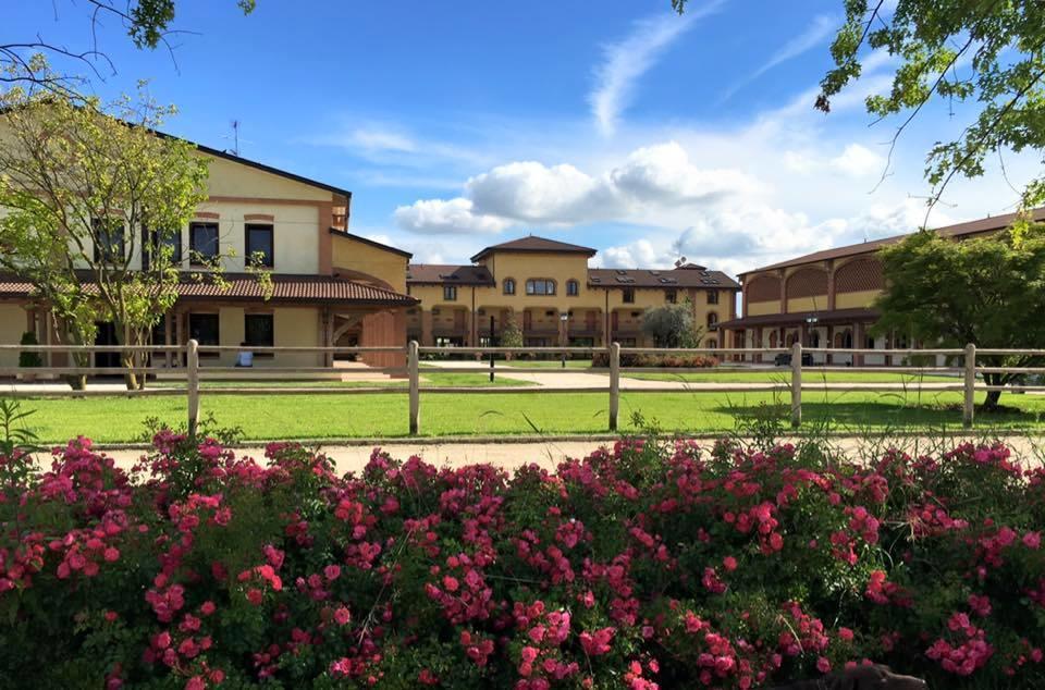 Agriturismo Il Boschetto オルナーゴ エクステリア 写真