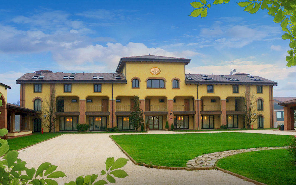 Agriturismo Il Boschetto オルナーゴ エクステリア 写真