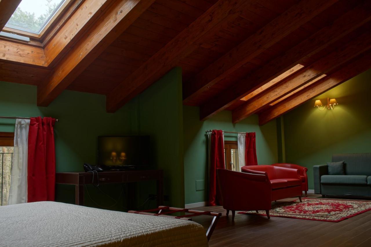 Agriturismo Il Boschetto オルナーゴ エクステリア 写真